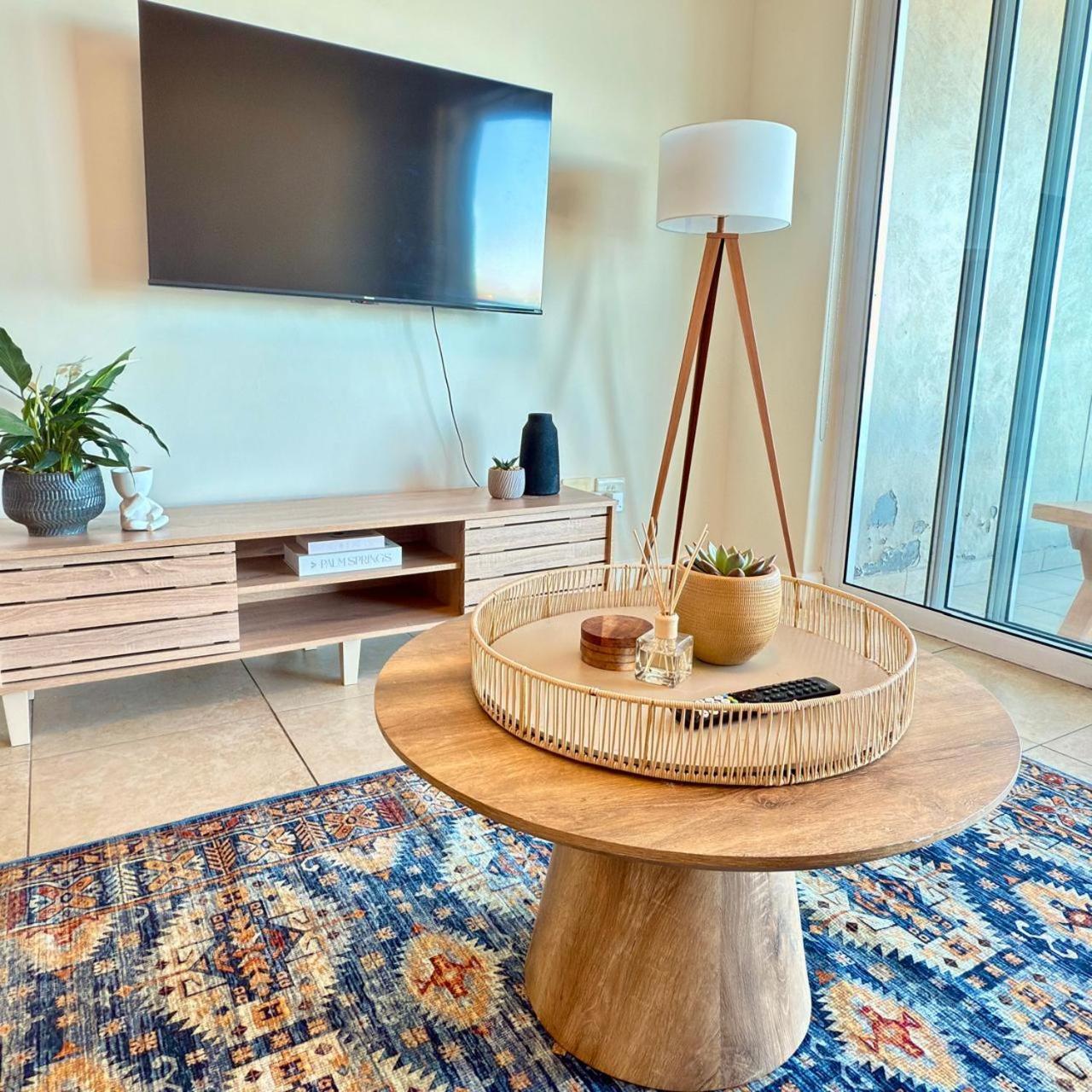 Apartamento Beautiful 2 Bedroom With Ocean Views, Bloubergstrand